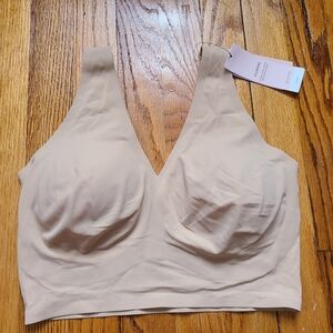 Calvin Klein Women's Seamless Tan Bralette